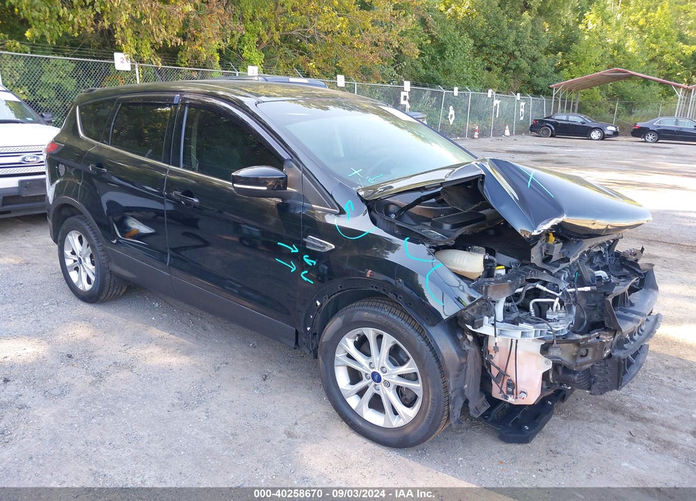 2017 FORD ESCAPE SE VIN: 1FMCU0G90HUB04347