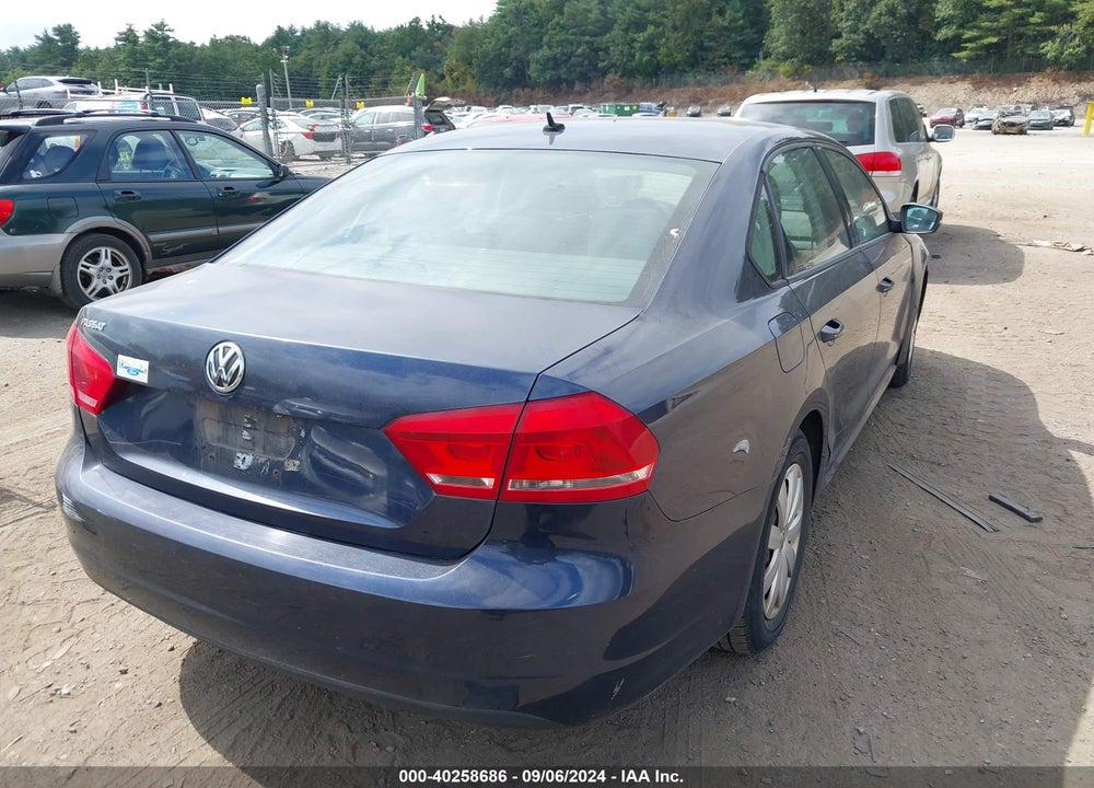 2013 VOLKSWAGEN PASSAT 2.5L S VIN: 1VWAP7A36DC057564