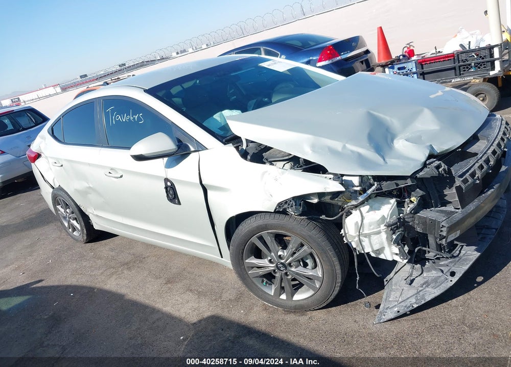 2017 HYUNDAI ELANTRA SE VIN: 5NPD84LF6HH023038