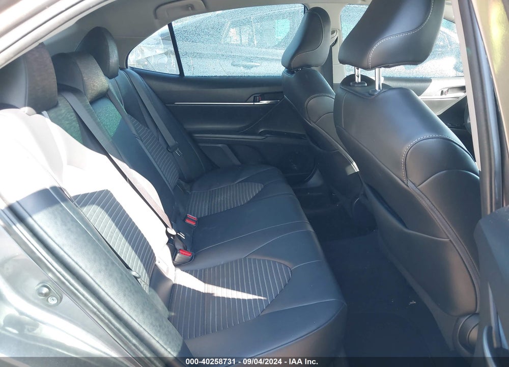 2020 TOYOTA CAMRY SE VIN: 4T1G11AK2LU357061