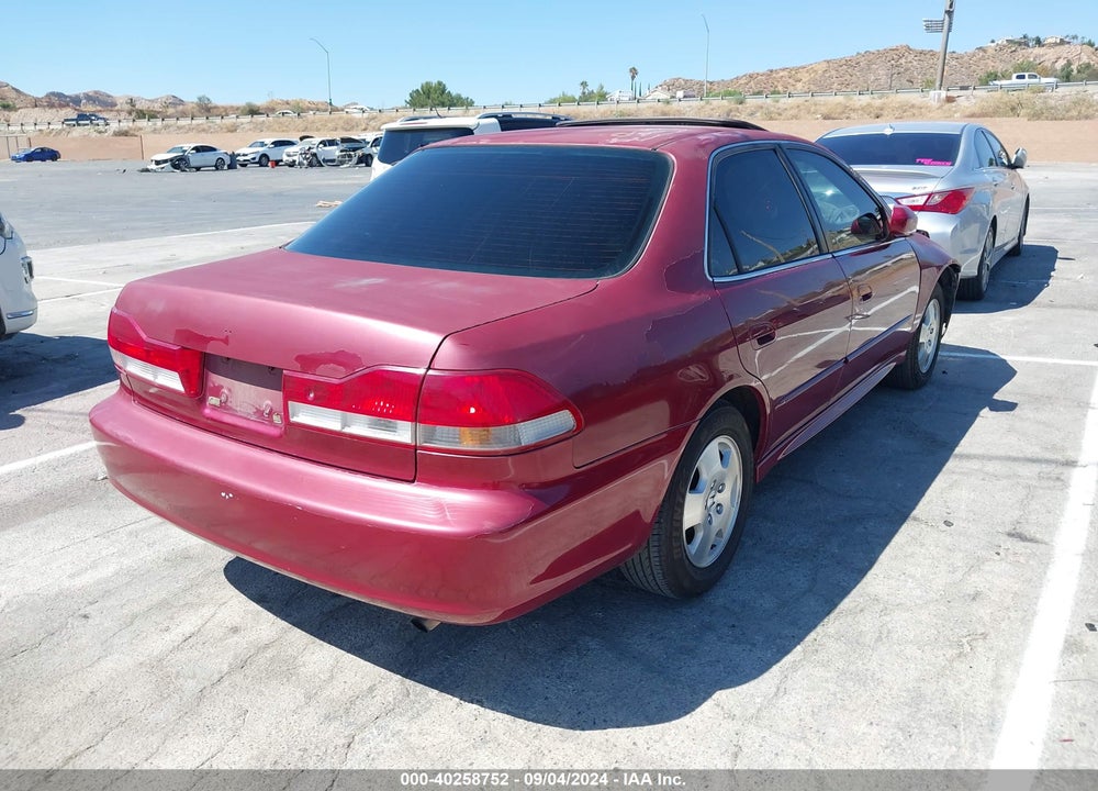 2001 HONDA ACCORD 3.0 EX VIN: 1HGCG16521A048453