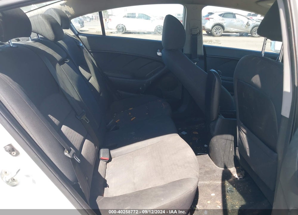 2018 KIA FORTE LX VIN: 3KPFL4A74JE254033