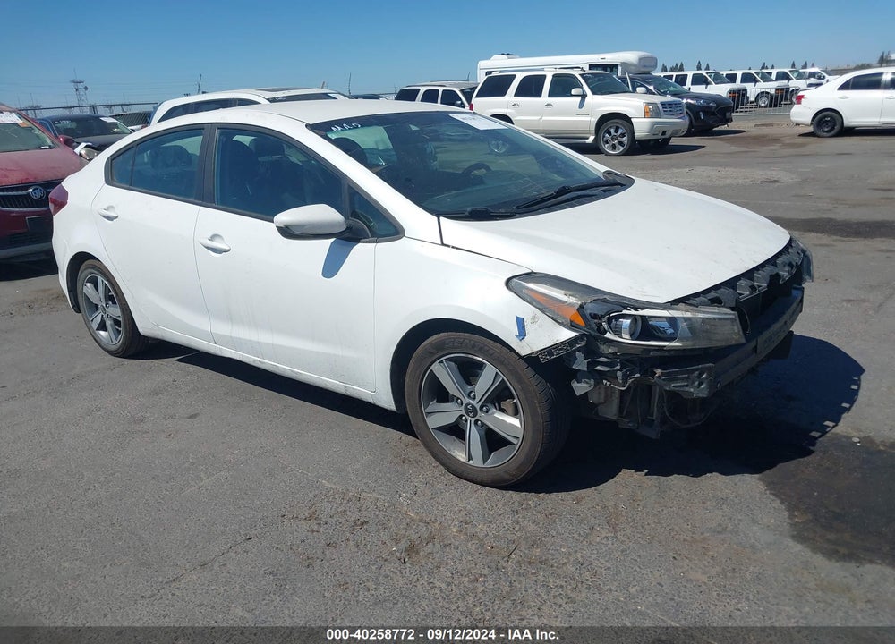 2018 KIA FORTE LX VIN: 3KPFL4A74JE254033