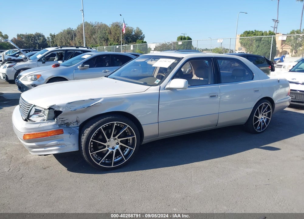 1997 LEXUS LS 400 VIN: JT8BH28F3V0095584