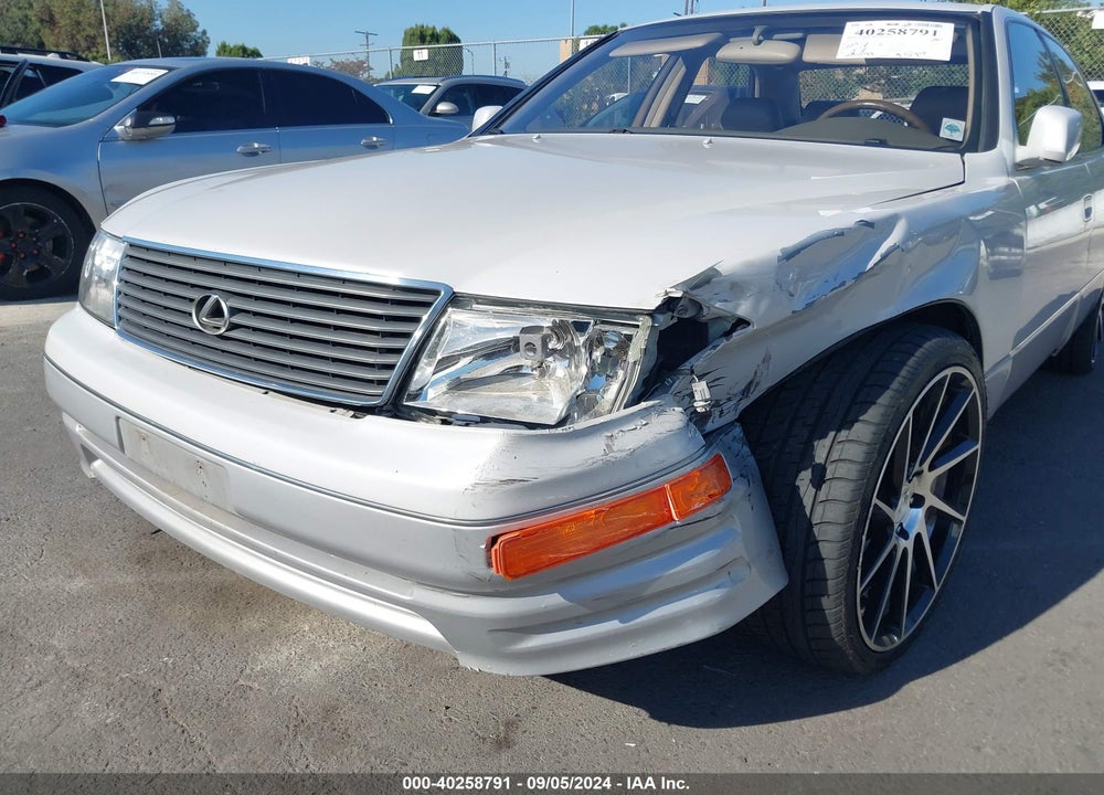 1997 LEXUS LS 400 VIN: JT8BH28F3V0095584