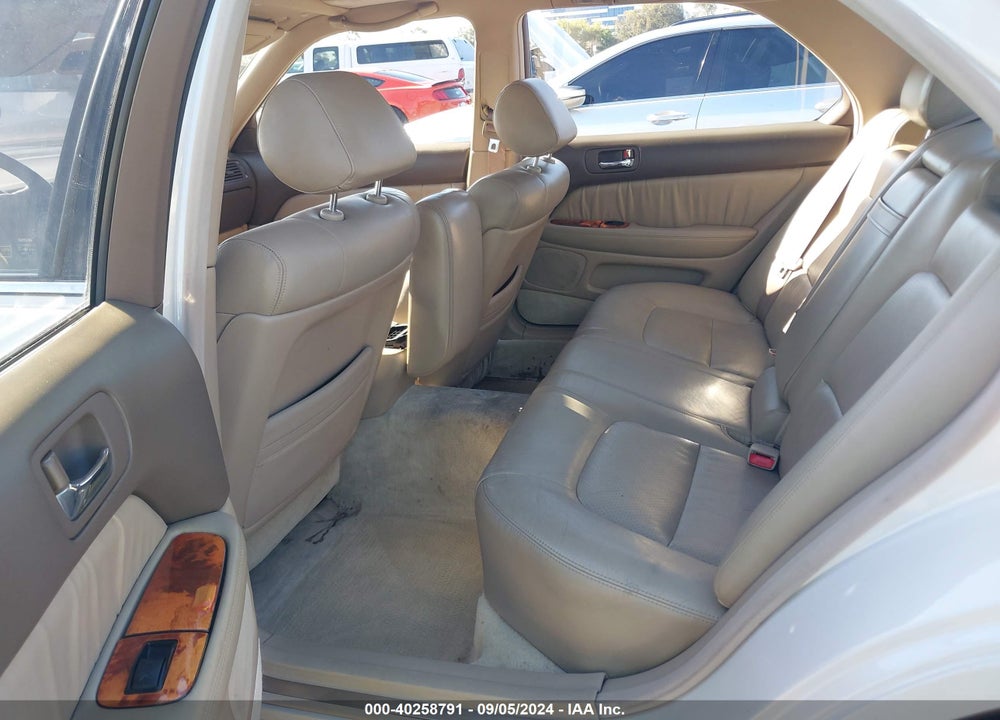 1997 LEXUS LS 400 VIN: JT8BH28F3V0095584