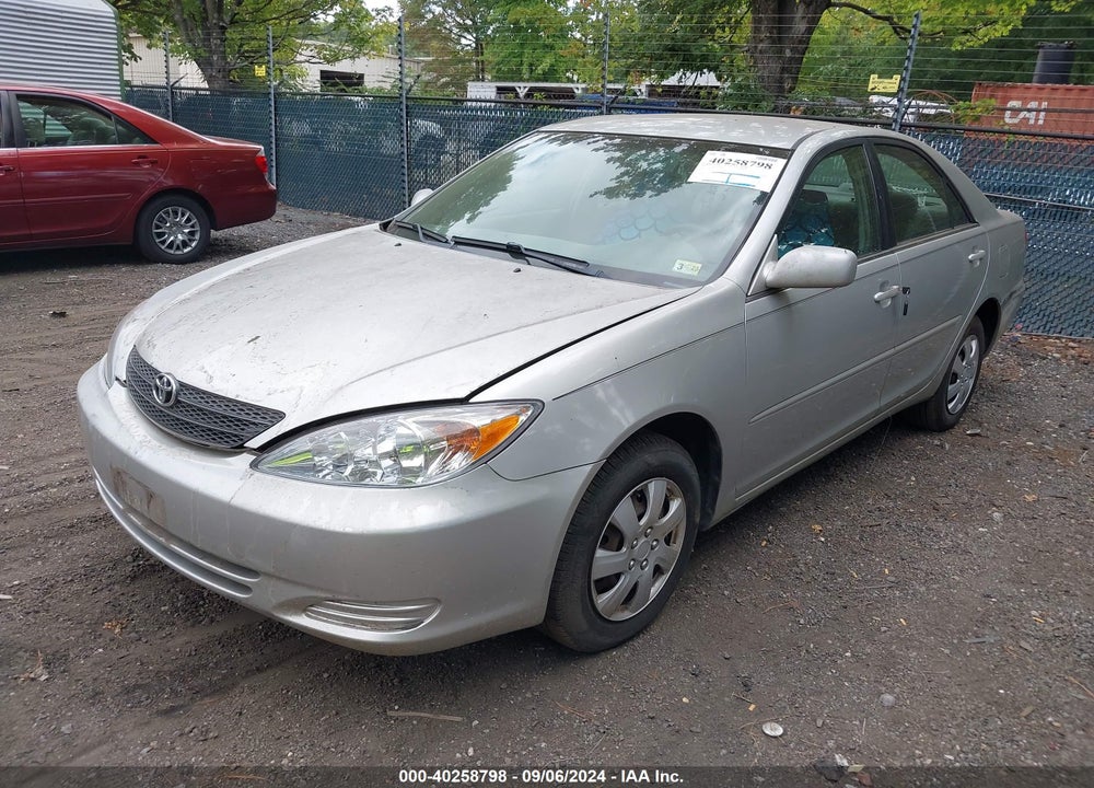 2002 TOYOTA CAMRY LE VIN: 4T1BE32K92U111518
