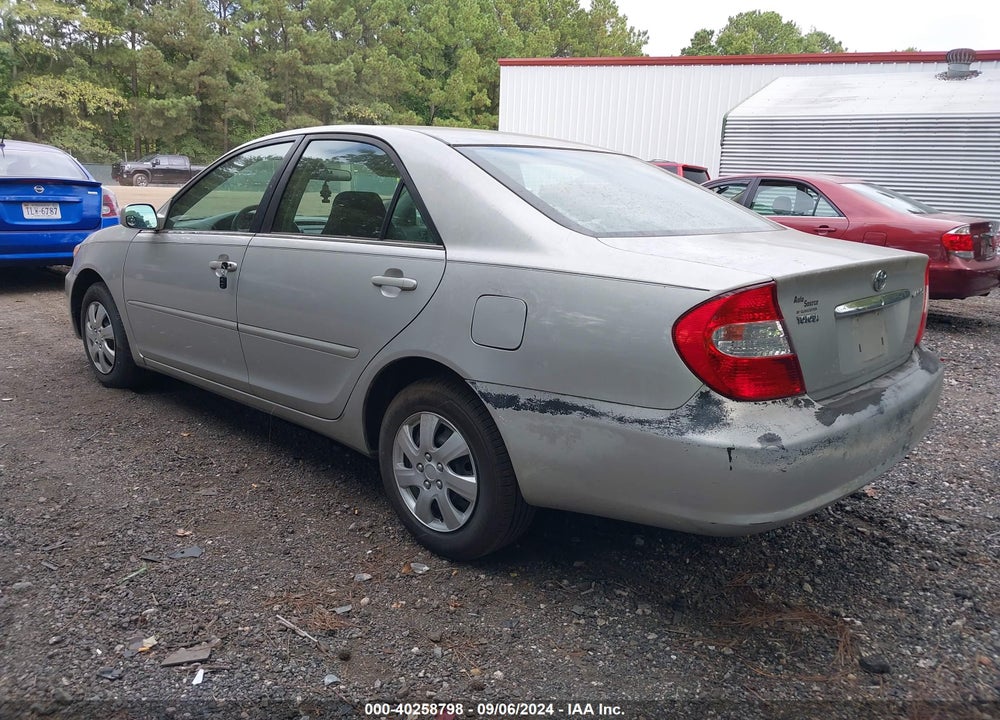 2002 TOYOTA CAMRY LE VIN: 4T1BE32K92U111518