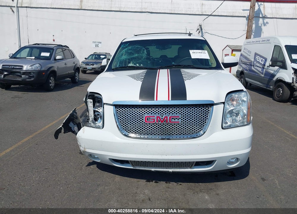 2013 GMC YUKON DENALI VIN: 1GKS2EEF7DR316658