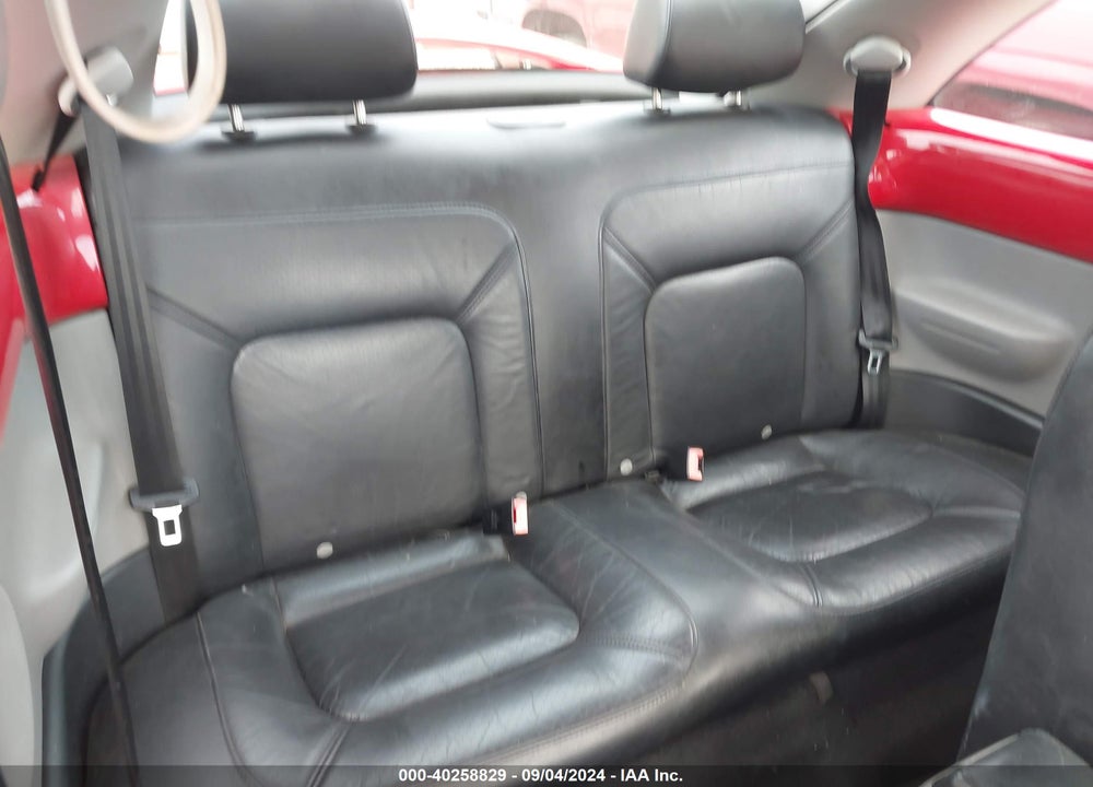 2004 VOLKSWAGEN NEW BEETLE GLS 1.8T VIN: 3VWCD31C74M410936