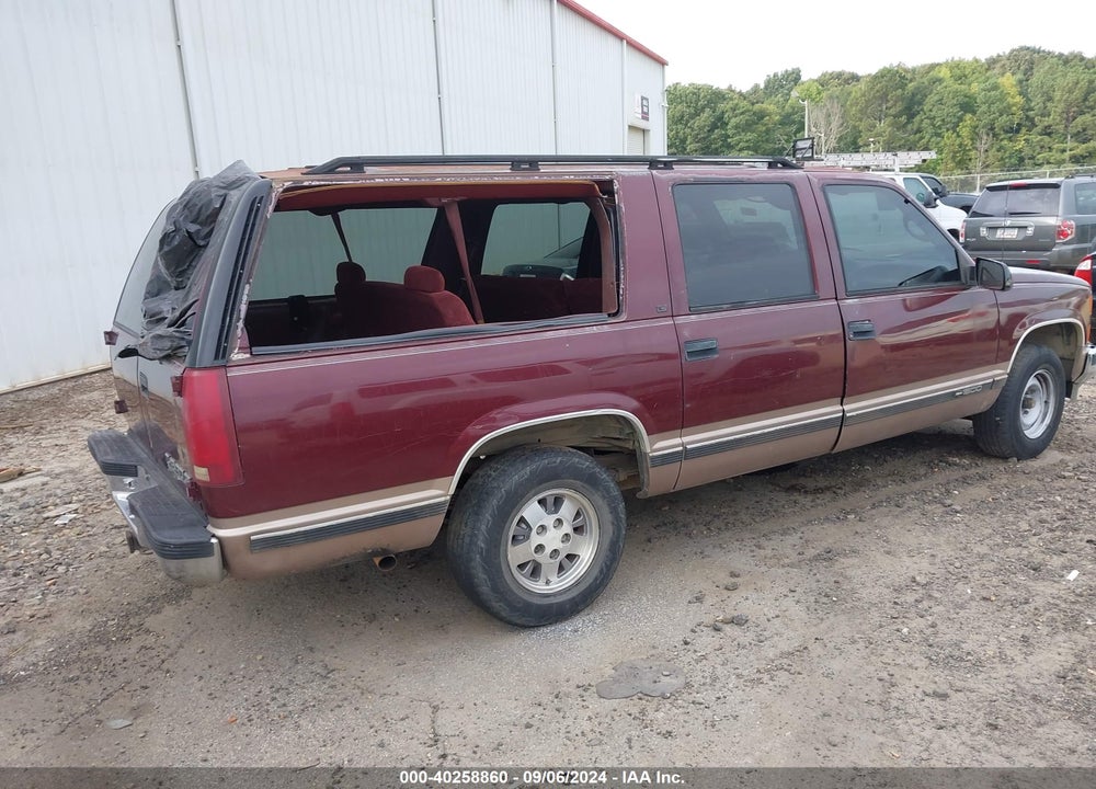 1995 CHEVROLET SUBURBAN C1500 VIN: 1GNEC16K8SJ303849