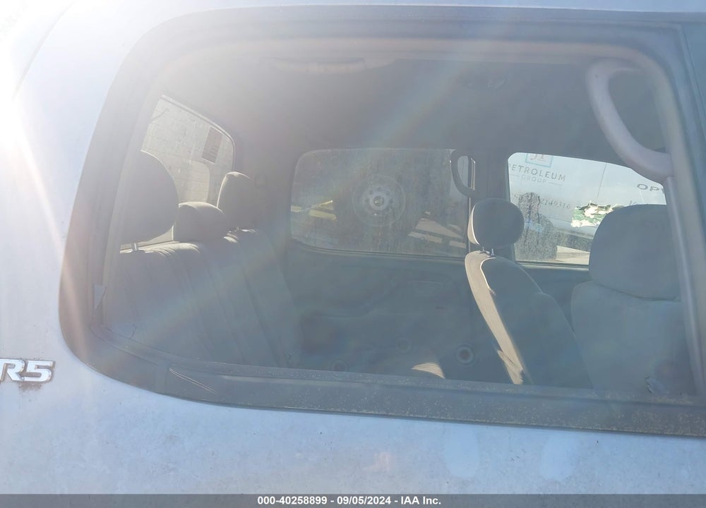 2004 TOYOTA TUNDRA VIN: 5TBDT44154S462391