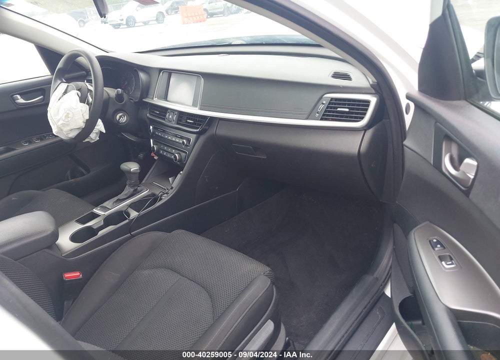 2020 KIA OPTIMA LX VIN: 5XXGT4L33LG412967