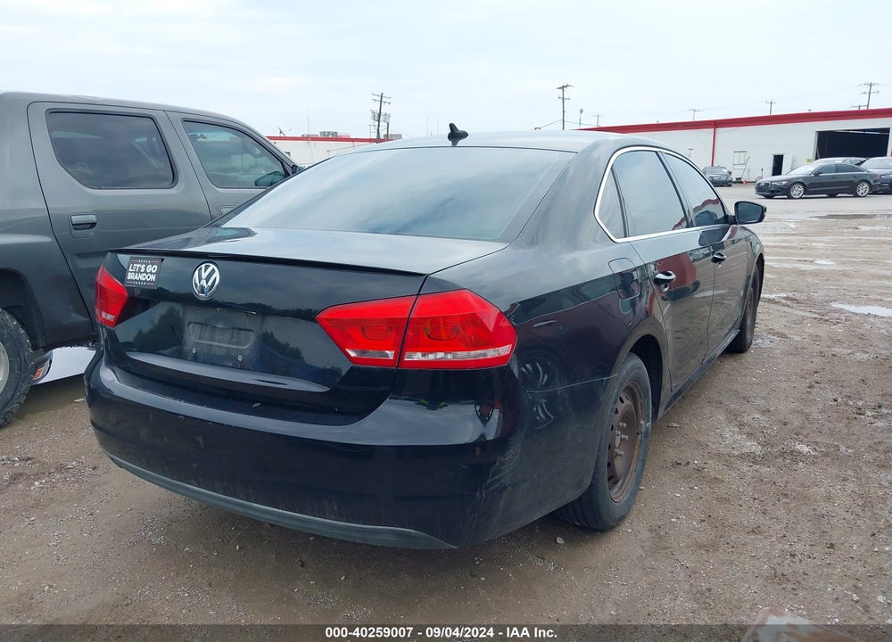 2013 VOLKSWAGEN PASSAT VIN: 1VWBP7A34DC138504