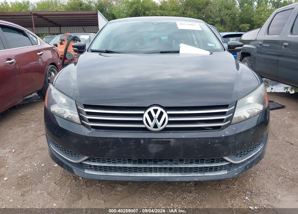 2013 VOLKSWAGEN PASSAT VIN: 1VWBP7A34DC138504