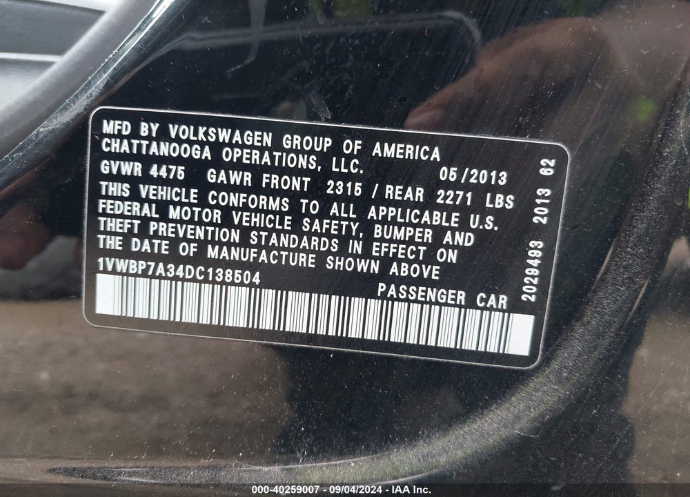 2013 VOLKSWAGEN PASSAT VIN: 1VWBP7A34DC138504