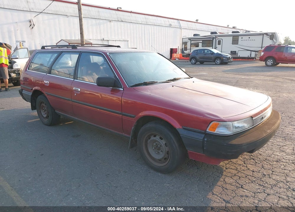 1988 TOYOTA CAMRY DLX VIN: JT2SV21W3J0235592