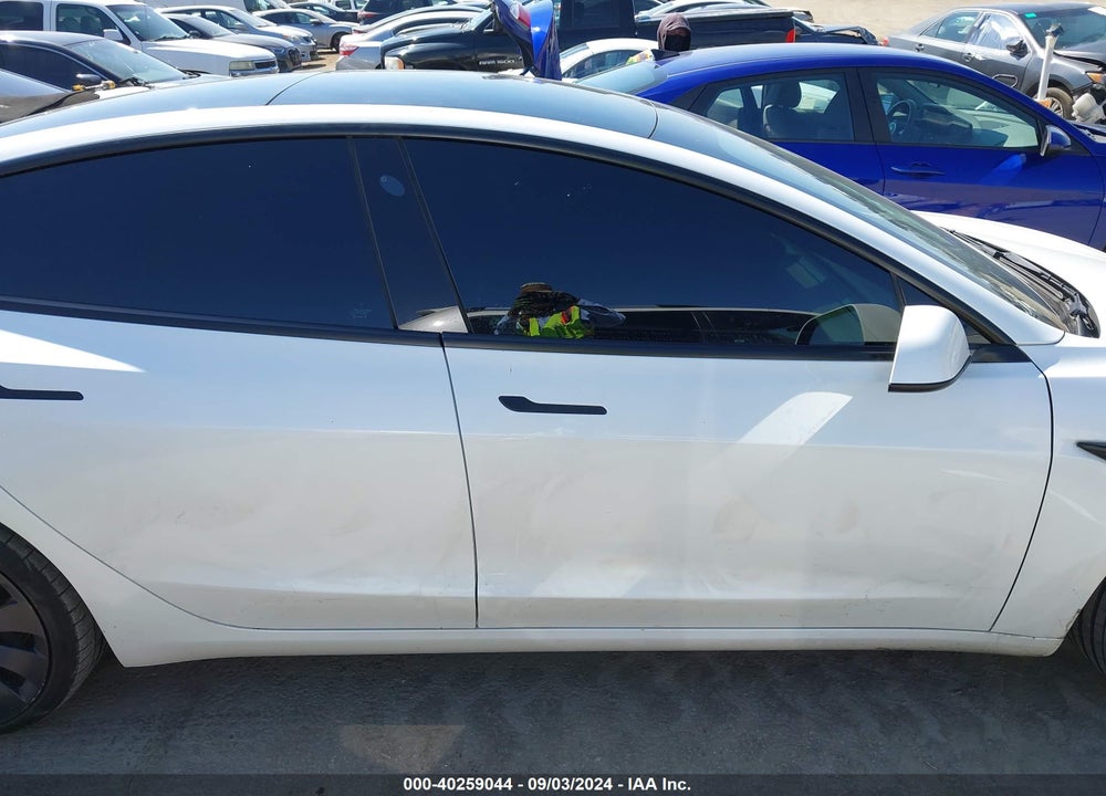 2022 TESLA MODEL 3 PERFORMANCE DUAL MOTOR ALL-WHEEL DRIVE VIN: 5YJ3E1EC8NF357510