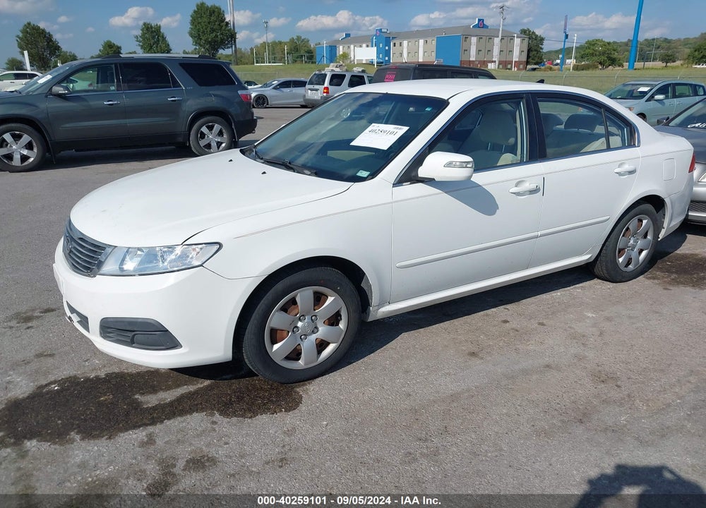2009 KIA OPTIMA LX VIN: KNAGE228395291105