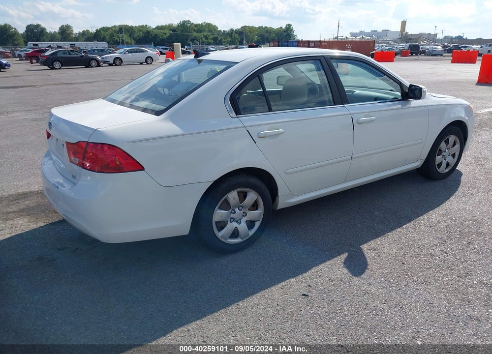 2009 KIA OPTIMA LX VIN: KNAGE228395291105