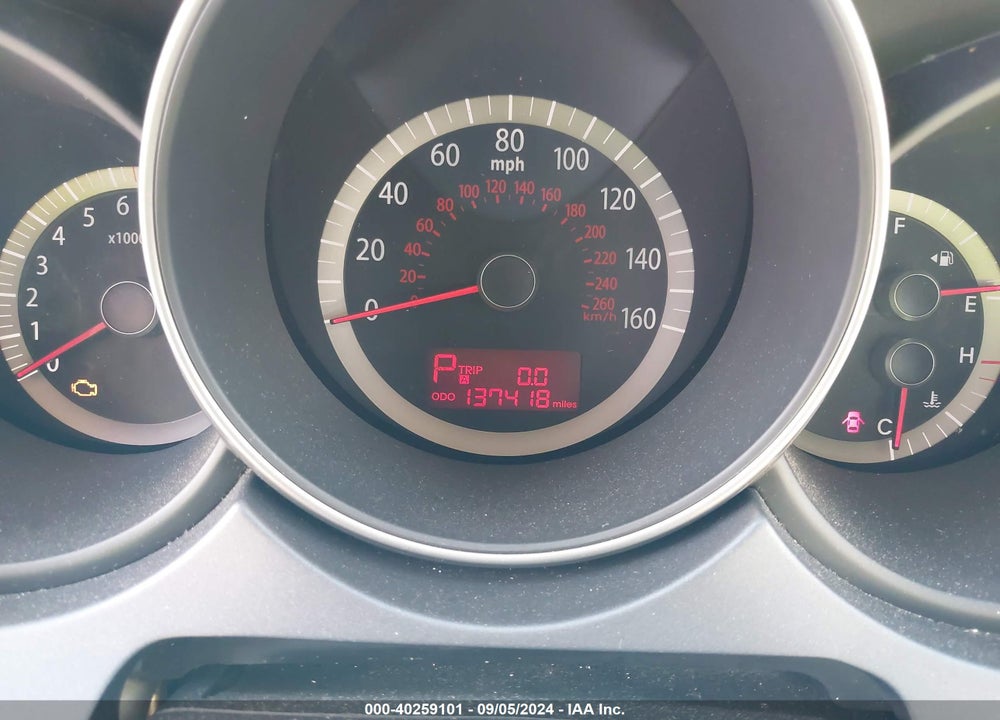 2009 KIA OPTIMA LX VIN: KNAGE228395291105
