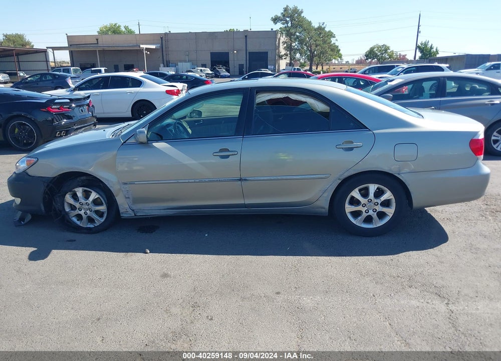 2005 TOYOTA CAMRY XLE V6 VIN: 4T1BF30K35U618760