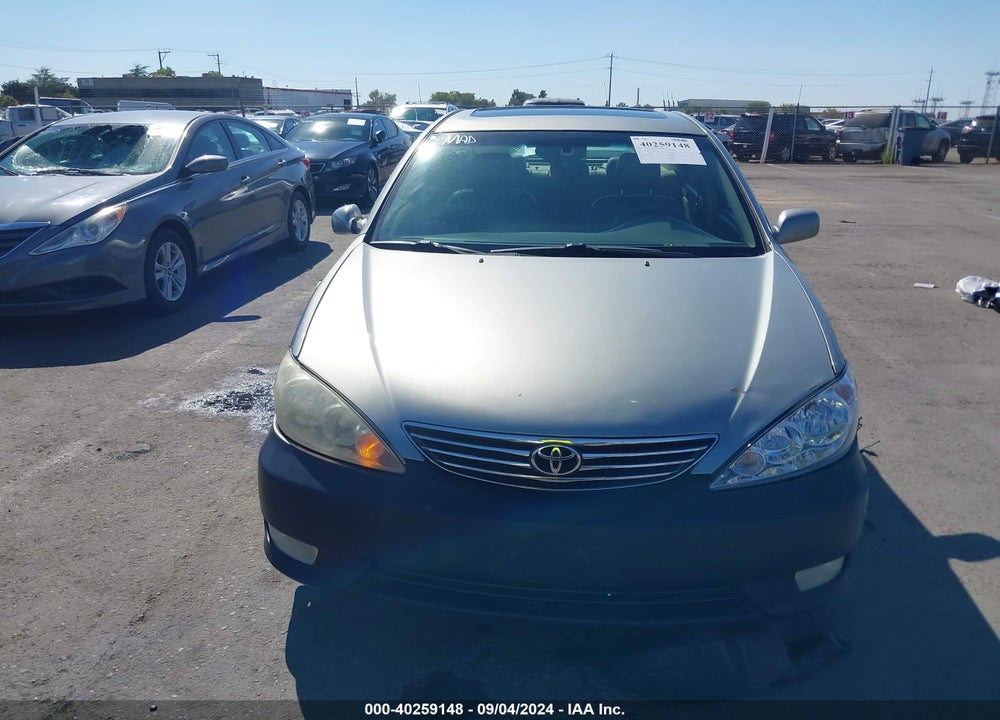 2005 TOYOTA CAMRY XLE V6 VIN: 4T1BF30K35U618760