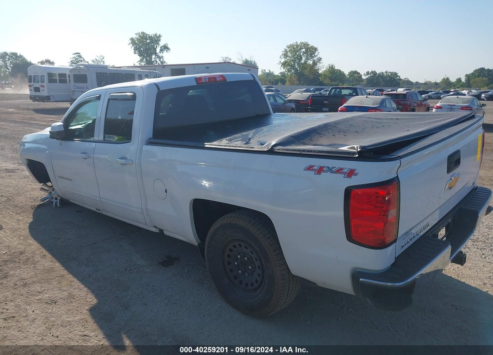 2017 CHEVROLET SILVERADO K1500 LT VIN: 1GCVKRECXHZ166007