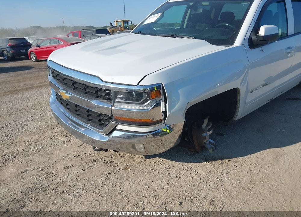 2017 CHEVROLET SILVERADO K1500 LT VIN: 1GCVKRECXHZ166007