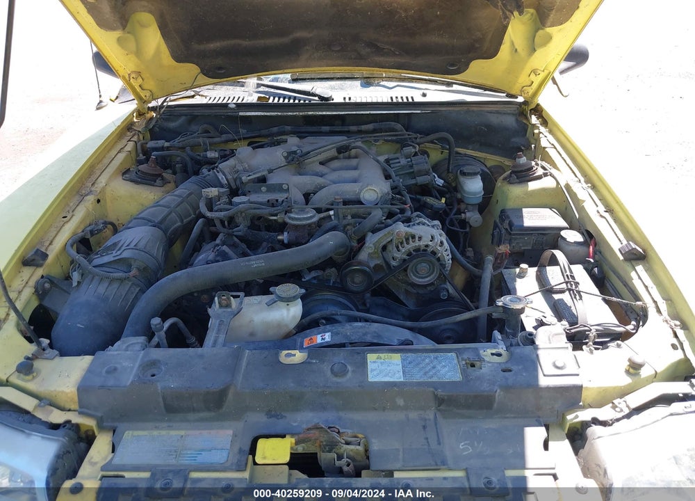 2001 FORD MUSTANG VIN: 1FAFP40411F132592