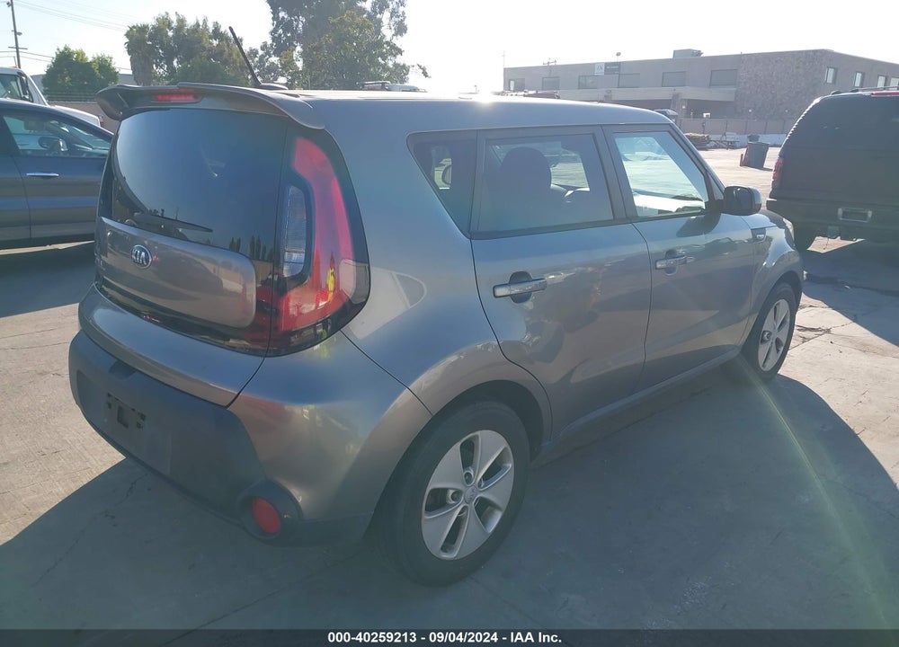 2014 KIA SOUL VIN: KNDJN2A26E7089377