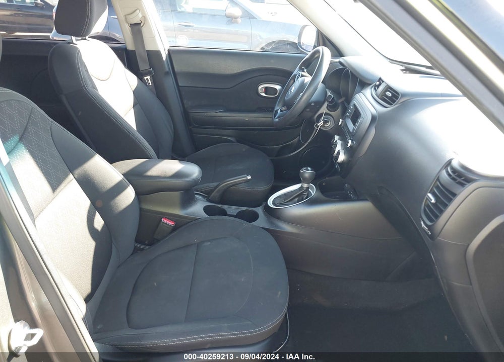 2014 KIA SOUL VIN: KNDJN2A26E7089377