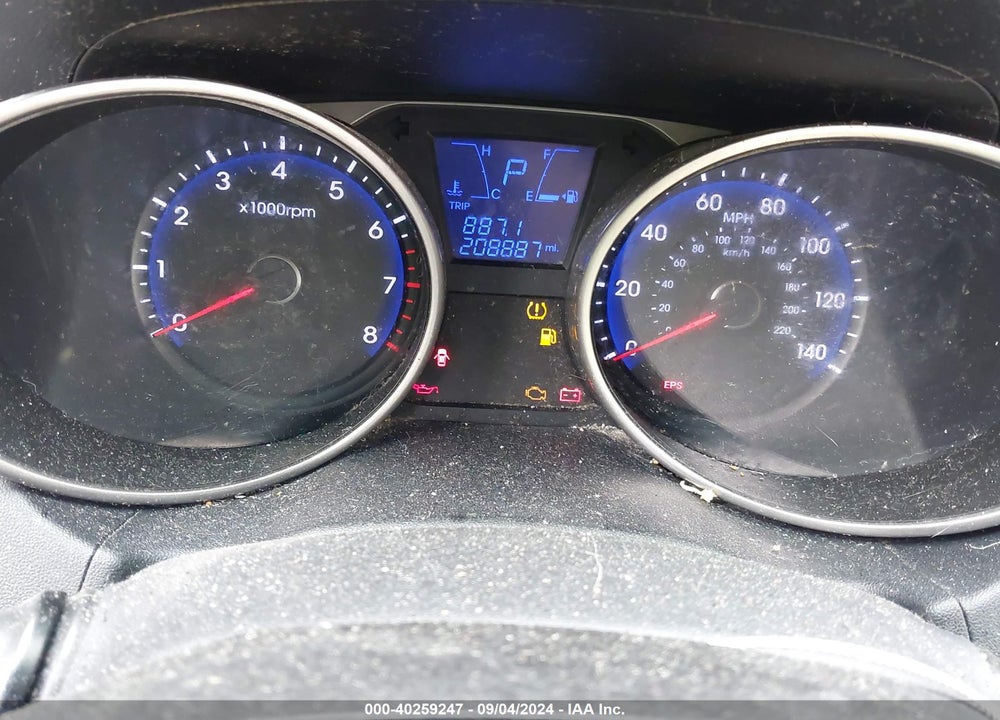 2010 HYUNDAI TUCSON LIMITED VIN: KM8JU3AC1AU077534