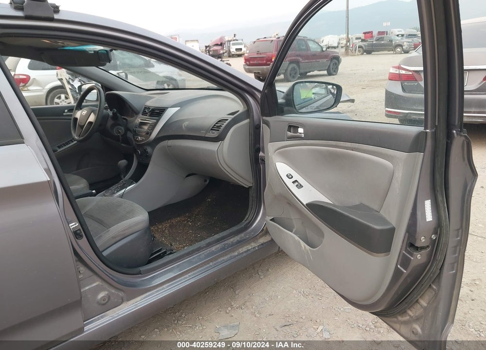 2015 HYUNDAI ACCENT GLS VIN: KMHCT4AE1FU931206