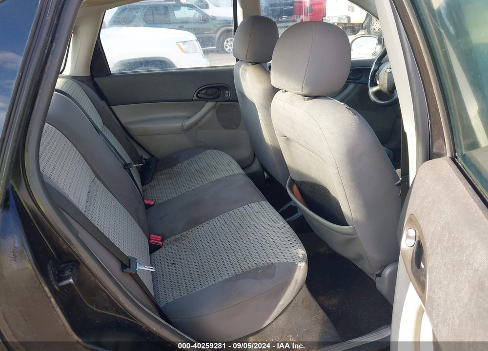 2007 FORD FOCUS S/SE/SES VIN: 1FAHP34N17W129626