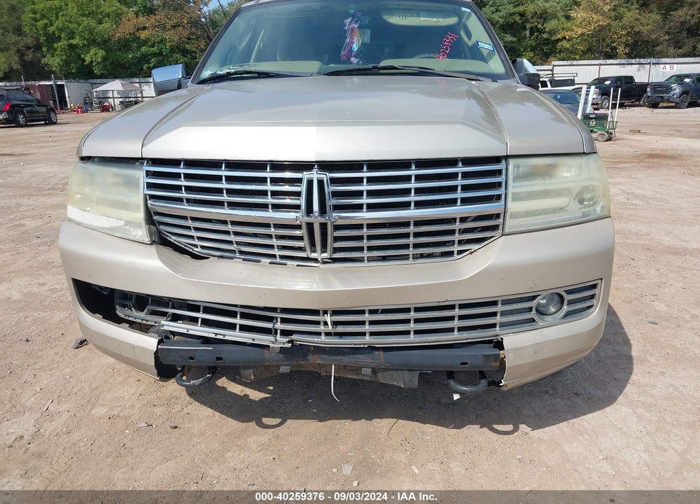 2008 LINCOLN NAVIGATOR VIN: 5LMFU27588LJ13208