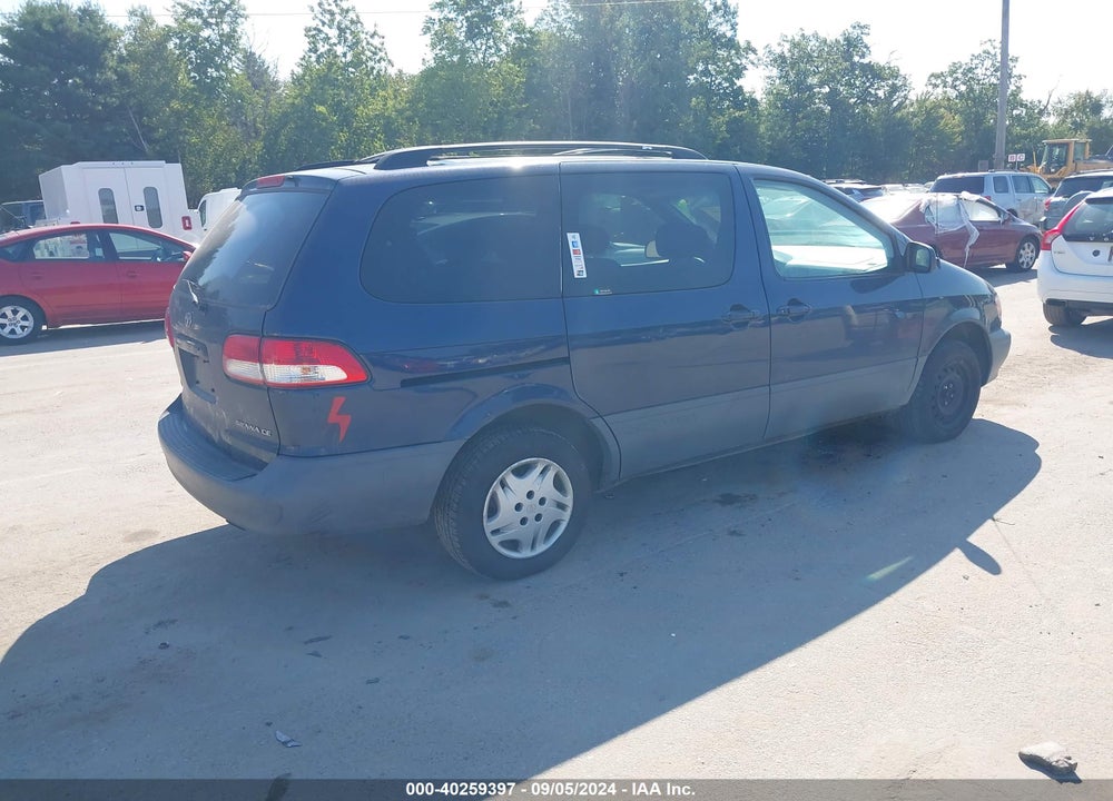 2002 TOYOTA SIENNA CE VIN: 4T3ZF19C62U482061