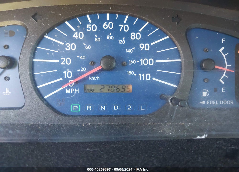 2002 TOYOTA SIENNA CE VIN: 4T3ZF19C62U482061