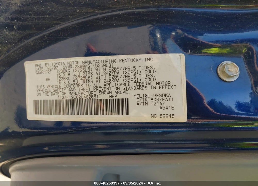 2002 TOYOTA SIENNA CE VIN: 4T3ZF19C62U482061