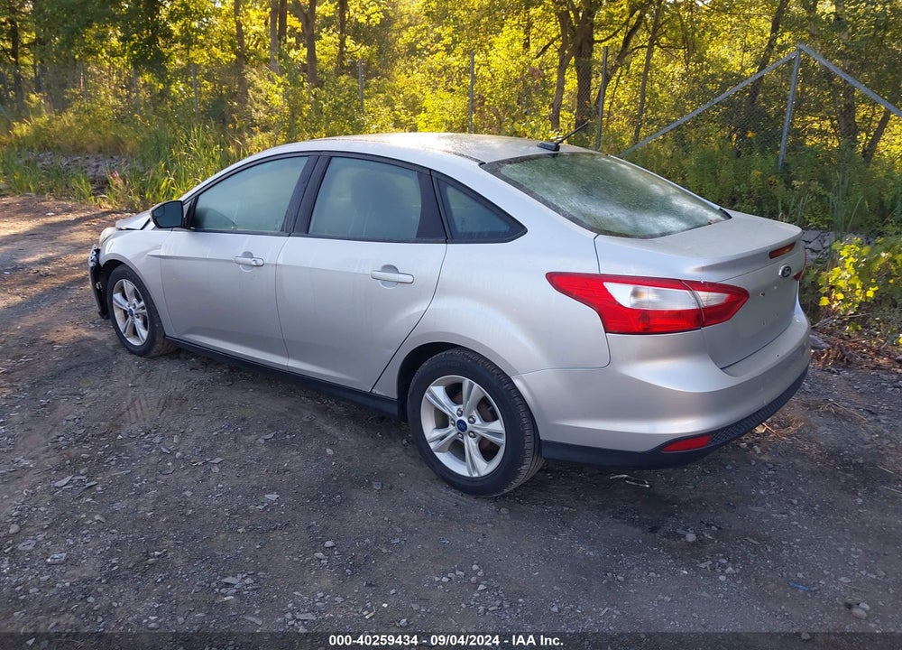 2014 FORD FOCUS SE VIN: 1FADP3F23EL402209