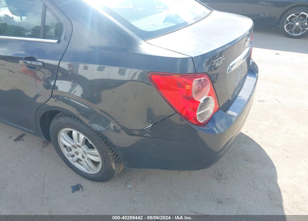 2014 CHEVROLET SONIC LT AUTO VIN: 1G1JC5SH8E4243219