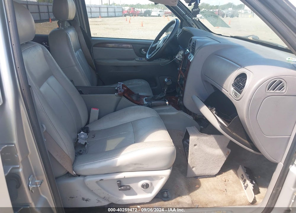 2005 GMC ENVOY SLT VIN: 1GKDT13S552127841