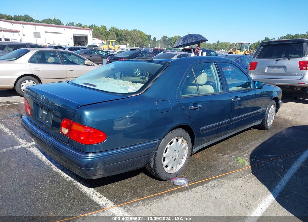 1999 MERCEDES-BENZ E 320 VIN: WDBJF65H4XA916302
