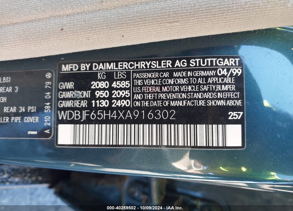 1999 MERCEDES-BENZ E 320 VIN: WDBJF65H4XA916302