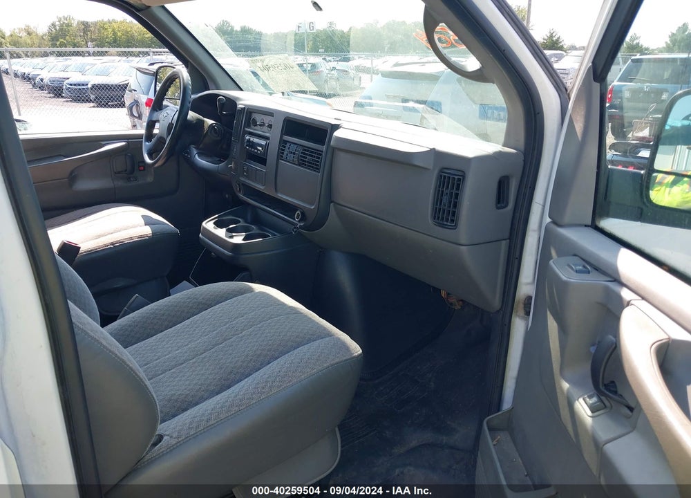 2006 CHEVROLET EXPRESS WORK VAN VIN: 1GCGG25VX61144779