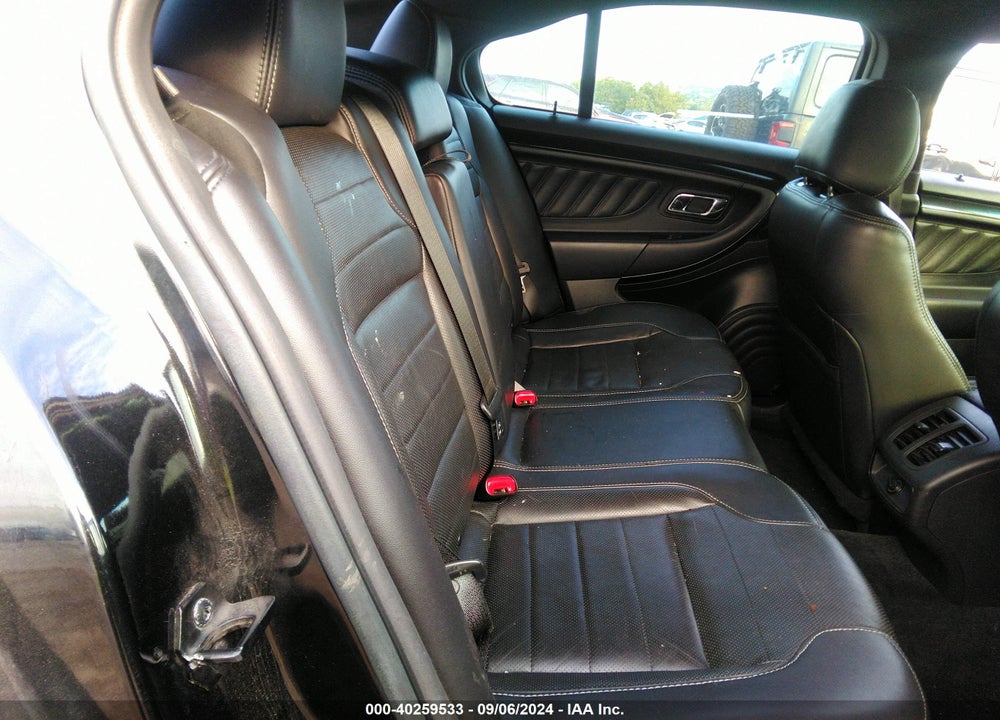 2013 FORD TAURUS SHO VIN: 1FAHP2KTXDG209511