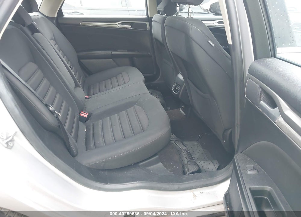 2019 FORD FUSION SE VIN: 3FA6P0HD2KR170818