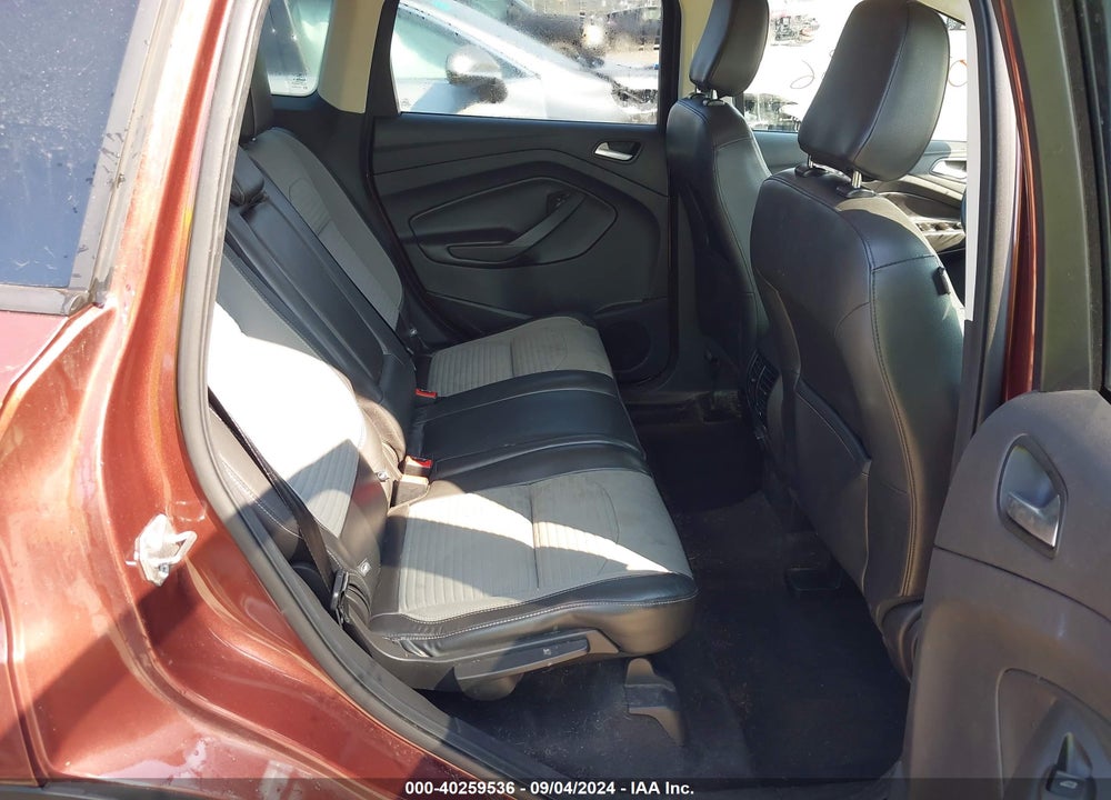 2018 FORD ESCAPE SE VIN: 1FMCU0GD5JUB07853