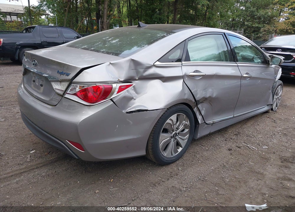 2014 HYUNDAI SONATA HYBRID LIMITED VIN: KMHEC4A43EA104467