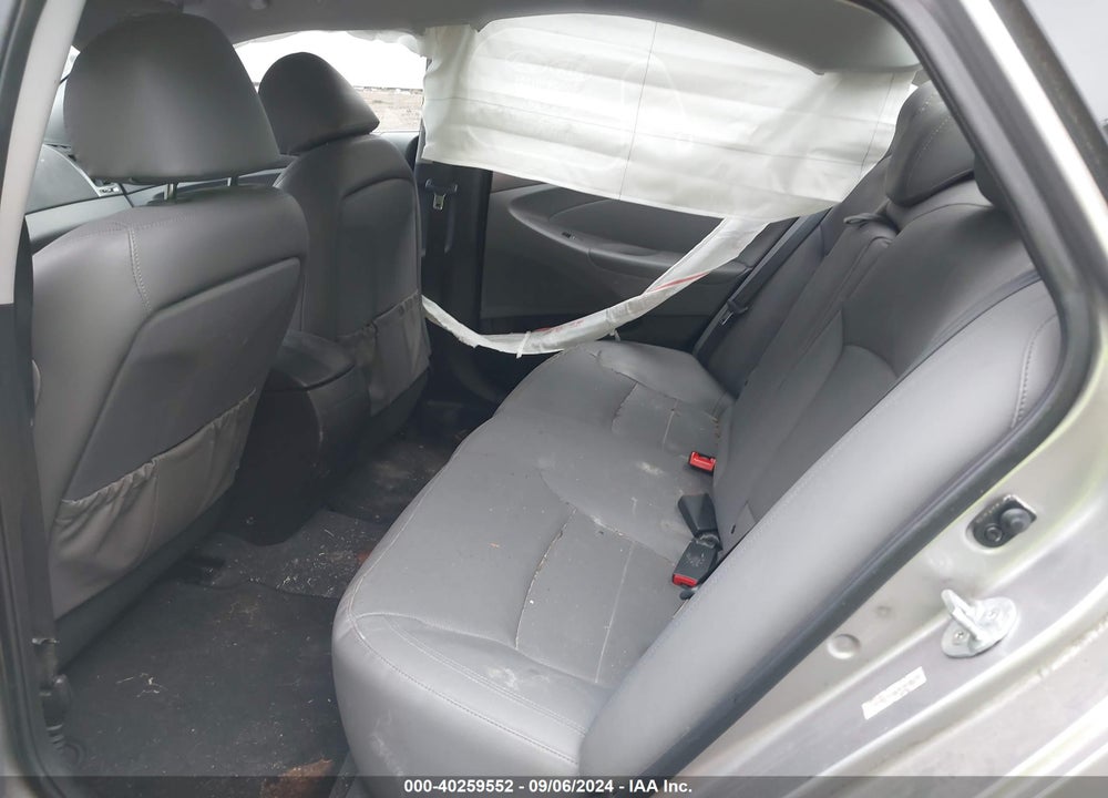 2014 HYUNDAI SONATA HYBRID LIMITED VIN: KMHEC4A43EA104467